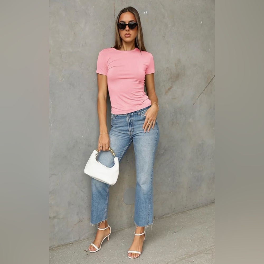 Abardsion Short Sleeve Crew Neck Tee